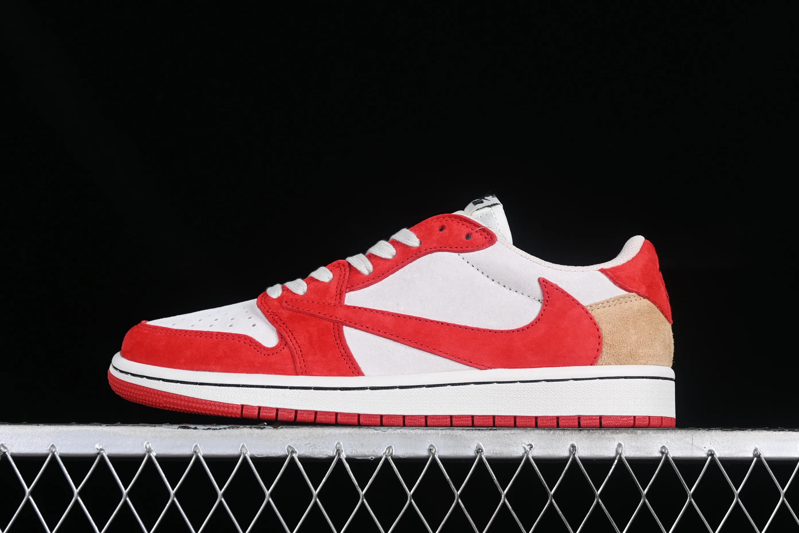 All Categories Air Jordan Jordan Series Basketball Shoes Air Jordan 1 Low Travis Scott x Air Jordan 1 Low OG AJ1 Joe 1 Reversed Overhook Joint Style Casual Sports Basketball Shoes DM7866-698